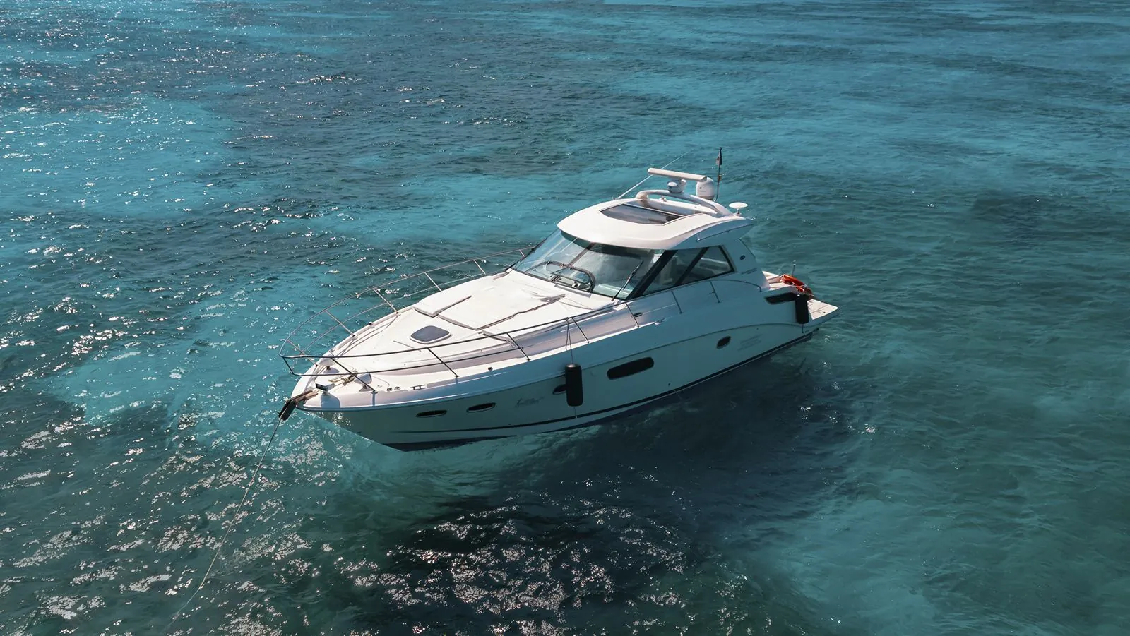 Romantic Luxurious Yacht Dinner